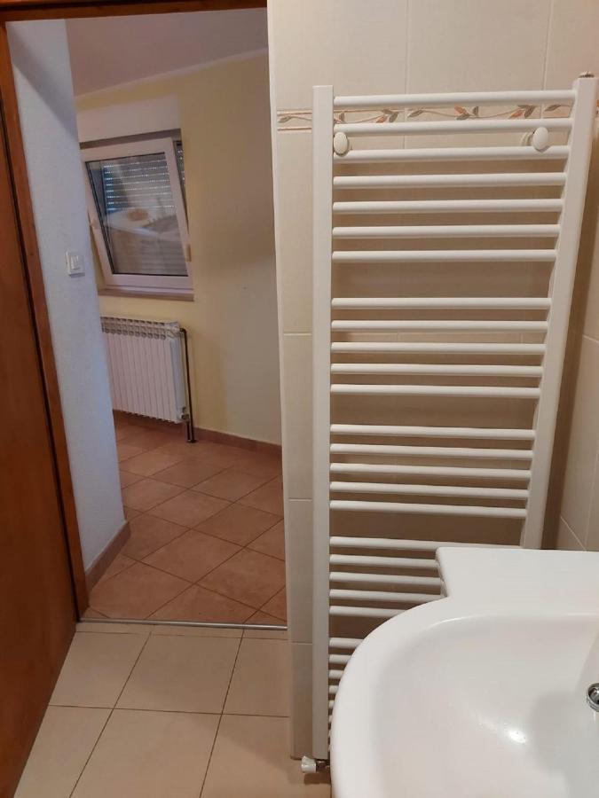 Apartman Luka Jadrtovac Exterior photo